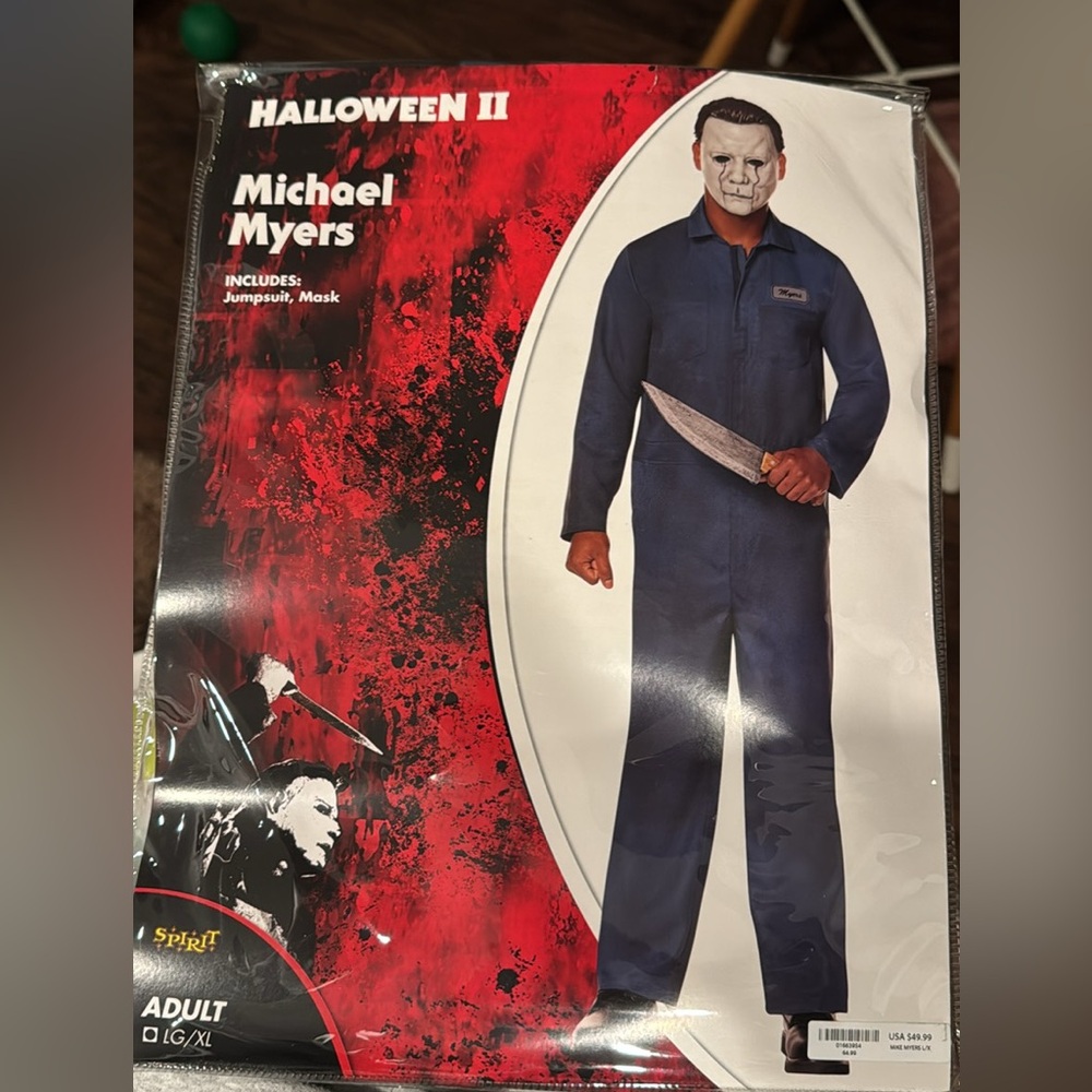 Michael Myers Costume Jumpsuit and Mask + knife